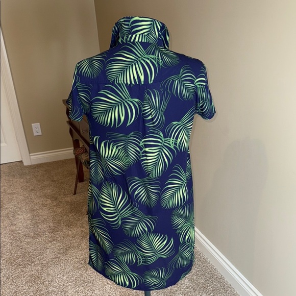 George Navy and Green Leaf Print Tunic - Picture 6 of 12